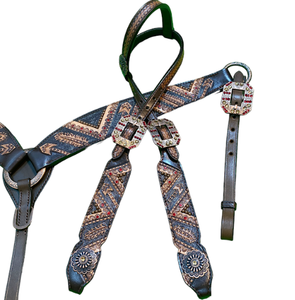 Tête de cheval en cuir de vache argentin 100%, bride en cuir faite à la main, bandeau frontal en cuir, collier de poitrail avec clous en cuivre - Product Image 2