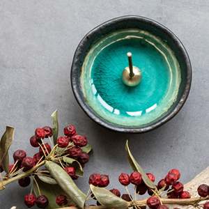 Pequeño Porta Incienso de Cerámica Esmaltada Color Aguamarina – Asayu Japón - Product Image 2