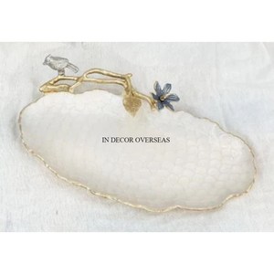 Couleur blanche enduite de poudre et plaqué or de haute qualité en métal de qualité luxueuse fait d'oiseaux et de fleurs bol de service et de décoration de concepteur - Product Image 5