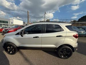 2021 F-o-r-d E-c-o-Sport SES AWD kilometraje bajo y precio asequible en stock listo para su envío - Product Image 4