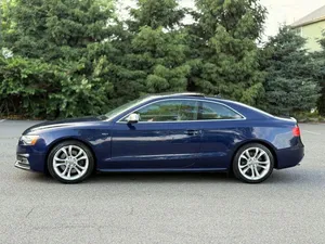 รถออดี้ S5 3.0T พรีเมียม พลัส ปี 2013 มือสอง - Product Image 3