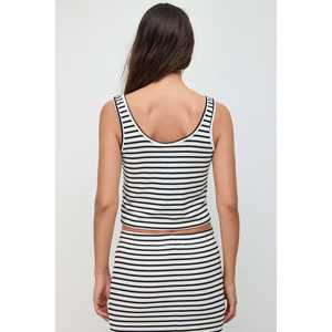 Top Corto a Rayas - Product Image 4