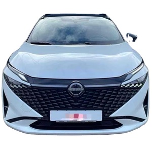 SUV Híbrido Compacto Usado de 2025 |   Transmisión Automática, Sistema de Propulsión con Asistencia Eléctrica, Interior Premium, Funciones Avanzadas de Conducción - Product Image 1