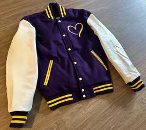 Veste universitaire unisexe de haute qualité avec logo personnalisé - Product Image 2