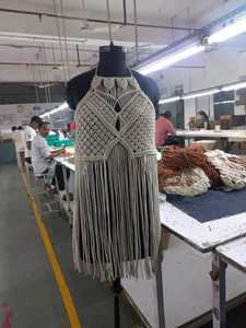 Ropa de mujer y prendas de ganchillo de algodón 100% hechas a medida de hilo de algodón 100% disponible en una amplia gama de colores. - Product Image 2