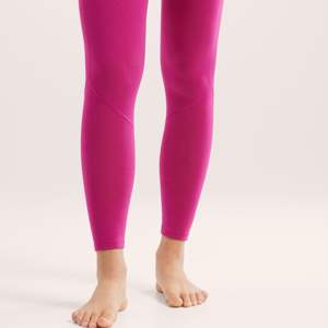 Pantalones de capa Base térmica de cintura alta para mujer, cálidos, transpirables para esquiar, actividades al aire libre de invierno con logotipo en la cintura, uso en el gimnasio - Product Image 6