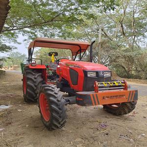 Tractor de Ruedas Kubota MU5502 4WD de Fábrica, Tractor Agrícola con Rodamientos y Motor, Máquina Agrícola en Venta - Product Image 1