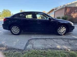 Voiture d'occasion Chrysler 200 LX 2014 à bas prix à vendre - Product Image 5