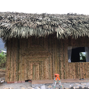 Postes de bambú procesados con calor Premium para puestos de mercado al aire libre y proyectos agrícolas Materias primas de alta calidad - Product Image 3