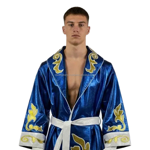 Fabricant de Robes de Boxe à Marque Privée – Robes de Cérémonie à Capuche en Satin Personnalisées – Vêtements de Boxe en Gros - Product Image 2
