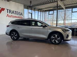 รถมือสอง ปี 2025 ฟอร์ด โฟกัส เครื่องยนต์ 3 สูบ กำลัง 114 กิโลวัตต์ (155 แรงม้า) เชื้อเพลิงเบนซิน ขับเคลื่อนล้อหน้า 4x2 2 เพลา มาตรฐานยูโร 6e เกียร์อัตโนมัติ พวงมาลัยขวา - Product Image 3