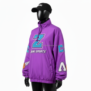 Veste coupe-vent en nylon premium pour femmes, 120 GSM, légère, coque violette avec logo personnalisé brodé, veste pour femmes - Product Image 4