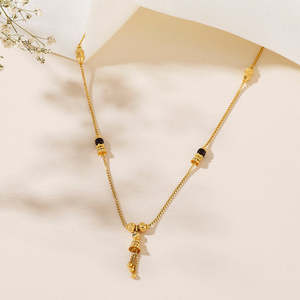Mangalsutra Tradicional de Oro Gunjan para Bodas - Product Image 1
