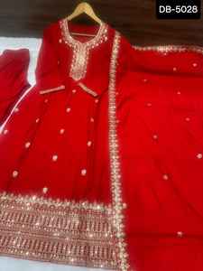 Ropa tradicional india Seda romana con diseño de secuencia de bordado Trabajo y borde de encaje con Pent y Dupatta Set para traje de mujer - Product Image 4