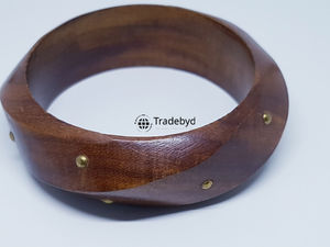 กำไลไม้ที่เป็นมิตรกับสิ่งแวดล้อมเครื่องประดับธรรมชาติสำหรับแฟชั่นที่ยั่งยืนและไลฟ์สไตล์สีเขียวโดย tradebyd - Product Image 4