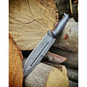Couteau de skinner en acier damas Jexmoo personnalisé fait à la main avec manche en bois de résine et gaine en cuir cadeau parfait pour le camping et la chasse - Product Image 5
