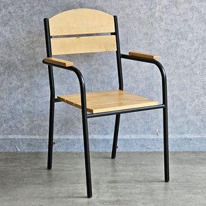 Silla de Café Contemporánea de Madera de Pino con Estructura Redonda de Hierro con Recubrimiento en Polvo, Diseño Suave para Comedor de Restaurante GCF190 - Product Image 2