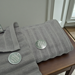 Ensemble de serviettes de bain et de débarbouillettes en coton égyptien certifié, ultra douces, hautement absorbantes, écologiques, certifiées Oeko-Tex, serviettes de luxe - Product Image 2