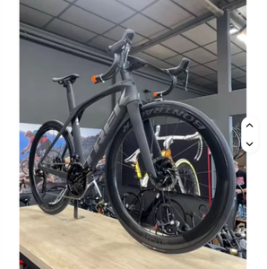 Nouvelles Offres Promotionnelles pour 2023 TREK MADONE SLR 9 Gen 7 - Product Image 1