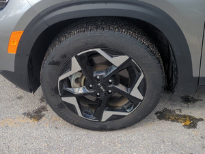 K-i-a S-e-l-t-o-s E-X A-W-D 2024 - Product Image 5