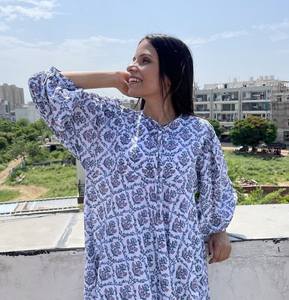 Robe longue en coton pour femme, style bohème de plage, imprimé en blocs, manches longues, taille naturelle, tissage tissé, longueur au sol, lavable - Product Image 3