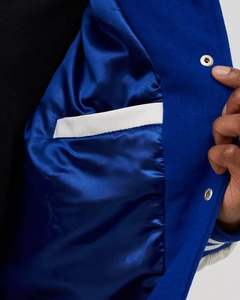 Blouson aviateur en denim pour homme avec logo brodé en chenille et écusson Lycée Letterman Winter Varsity Baseball Jacket - Product Image 4