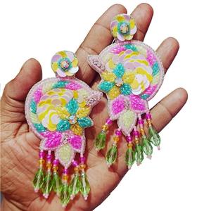 Pendientes bordados en blanco y amarillo de los mejores estilos, la mejor joyería, pendientes de cuentas de moda multicolor para mujeres y niñas para regalos, pendientes - Product Image 2