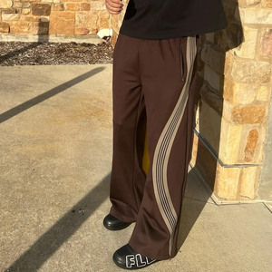 กางเกงสเวตเตอร์ถักลายทางโค้งของผู้ชายกางเกงขายาวของผู้ชายแบบสั่งทำกางเกงวิ่งคุณภาพสูง - Product Image 5