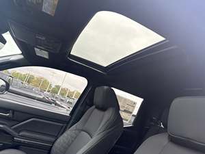 ข้อเสนอสุดคุ้มสำหรับรถยนต์โตโยต้า ทาร์โคมา ทีอาร์ดี สปอร์ต ดับเบิ้ลแค็บ 4x4 ระยะทางประมาณ 25,700 ไมล์ เจ้าของเดียว พร้อมแพ็คเกจทีอาร์ดี สปอร์ต - Product Image 2