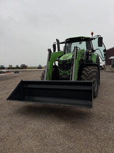 รถแทรกเตอร์ Deutz-Fahr 6180 รถแทรกเตอร์ล้อยาง ขับเคลื่อน 4 ล้อ รถแทรกเตอร์การเกษตร รถแทรกเตอร์สำหรับงานภาคเกษตรกรรม พร้อมที่ตักด้านหน้า รถแทรกเตอร์ดอยซ์-ฟาร์ 6180 - Product Image 2