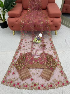 Saree en filet doux de créateur avec fil et paillettes Saree élégant brodé pour la fête avec chemisier en filet assorti pour femmes - Product Image 5