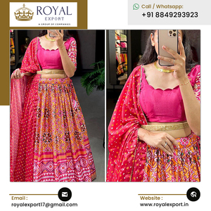 Fabricant indien vendant un nouveau design Navratri spécial vêtements traditionnels en pur coton Lehenga Choli pour les gros acheteurs - Product Image 6