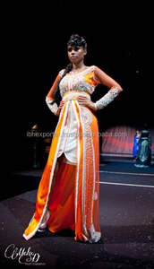 Kaftan de couleur orange attrayant avec des perles étonnantes et un travail de broderie - Product Image 1