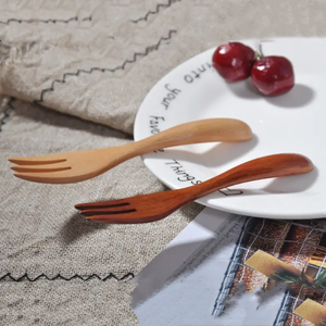 Fourchette à fruits jetable en bambou pour l'apéritif, insertion de logo personnalisé, outils de nettoyage emballés dans un sac - Product Image 3