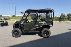 100% Original, Pioneer 1000-5 Deluxe, 999cc, Refrigeración Líquida, Monocilíndrico, Cuatro Tiempos, Nuevo, con 3 Años de Garantía Internacional OEM - Product Image 2