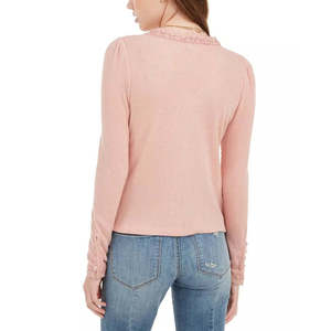 Top Leggero da Donna American Rag con Bottoni Frontali, Taglia Media per Ragazze, Rosa Brillante con Finiture in Pizzo, Realizzato in Poliestere - Product Image 2