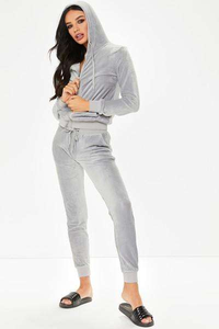 Stylish <b>Ladies</b> Plus Size <b>Velour</b> <b>Tracksuit</b>-Comfortable Full Sleeve Sweatshirt Tapered Pants Breathable Soft Fabric for Winter - Product Image 5