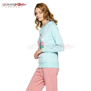 Sudadera con capucha transpirable con gráfico para mujer con aspecto estampado elegante y tela ligera cómoda Sudadera con capucha transpirable para mujer - Product Image 3