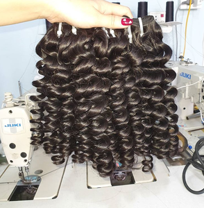 Cheveux humains vietnamiens bouclés 100% vierges Remy Jerry Curl, extension de cheveux à trame unique - Product Image 2