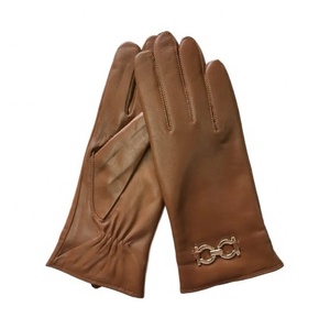 Guantes de cuero de moda hechos a medida para mujer antiarrugas Venta caliente calidad superior precio barato guantes con dedos completos - Product Image 3