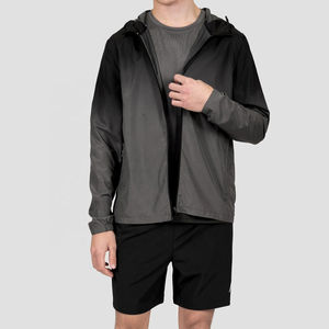 Veste coupe-vent avec fermeture éclair et bloc de couleurs pour hommes, veste à capuche personnalisée en tissu nylon imperméable, vestes de sport d'entraînement pour hommes, ensembles de shorts - Product Image 3