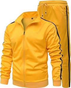 Ensemble deux pièces de survêtement éco-responsable en molleton respirant, brodé sur mesure par le fabricant, comprenant un sweat à capuche et un pantalon de survêtement, grandes tailles, style streetwear - Product Image 1