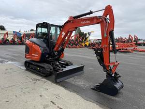 Miniexcavadora Compacta Kubota KX040-5 de 4 Toneladas de Grado Superior, Equipo Hidráulico de Movimiento de Tierras para Contratistas - Product Image 4