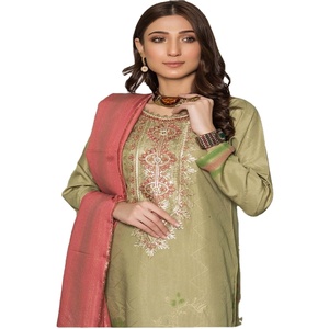 Collection d'hiver-Banarsi Jacquard 3 pièces avec broderie pour femmes par Bin Hameed Volume paris par des Designers du Pakistan - Product Image 1