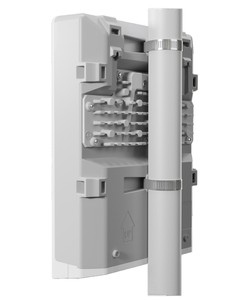 สวิตช์ MikroTik รุ่น CSS610-1GI-7R-2S+OUT, netPower, 8 พอร์ต RJ45 1000Mb/s PoE, 2 พอร์ต SFP+ - Product Image 2