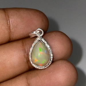 925 argent Sterling Style Vintage pendentif Multi feu éthiopien opale blanc poire forme alliage à la mode pour enfants hommes femmes - Product Image 3