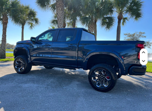 Chevrolet Silverado 1500 Limited Crew Cab RST Black Widow 4X4 2022, Usada, Volante a la Izquierda/Derecha - Product Image 3