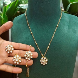 สร้อยคอเพชรโมอิสแบบมีสไตล์คุณภาพระดับพรีเมี่ยมพร้อมต่างหูที่เข้าคู่กันทันสมัยสวมใส่ได้ทุกวันสำหรับงานเลี้ยงและงานแต่งงานของผู้หญิง - Product Image 1