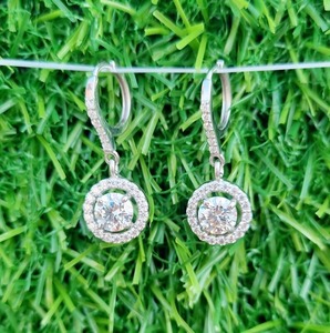 925 Sterling Silver White <b>Moissanite</b> <b>Earring</b> Stud ,Beautiful <b>Earring</b> Study ,Gift for Bridal <b>Earrings</b> Anniversary and Birthday. - Product Image 2