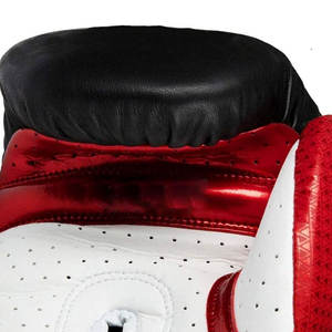 Gants de boxe à finition lisse et forte stabilité du poignet, avec couche intérieure respirante et confort pour une utilisation prolongée - Product Image 6